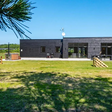 16 Person In Holiday home