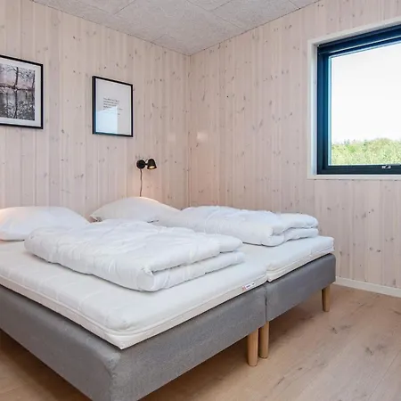 Semesterbostad 5 Star In *