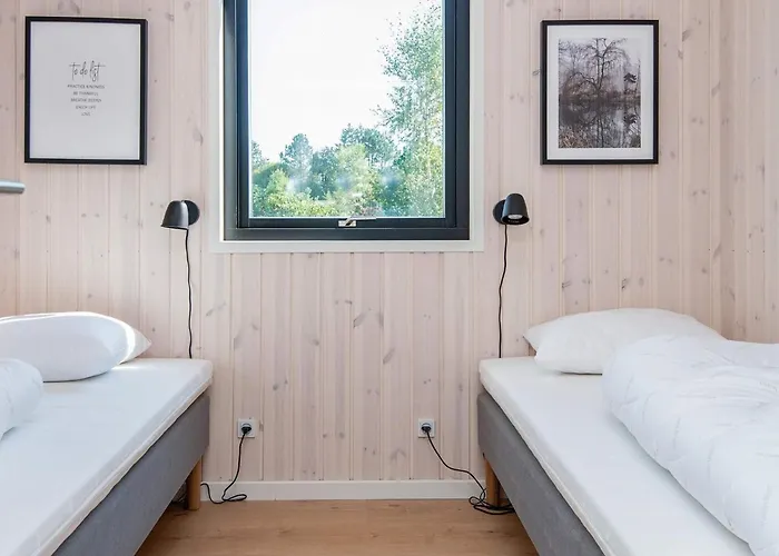 16 Person In Tatil Evi Glesborg